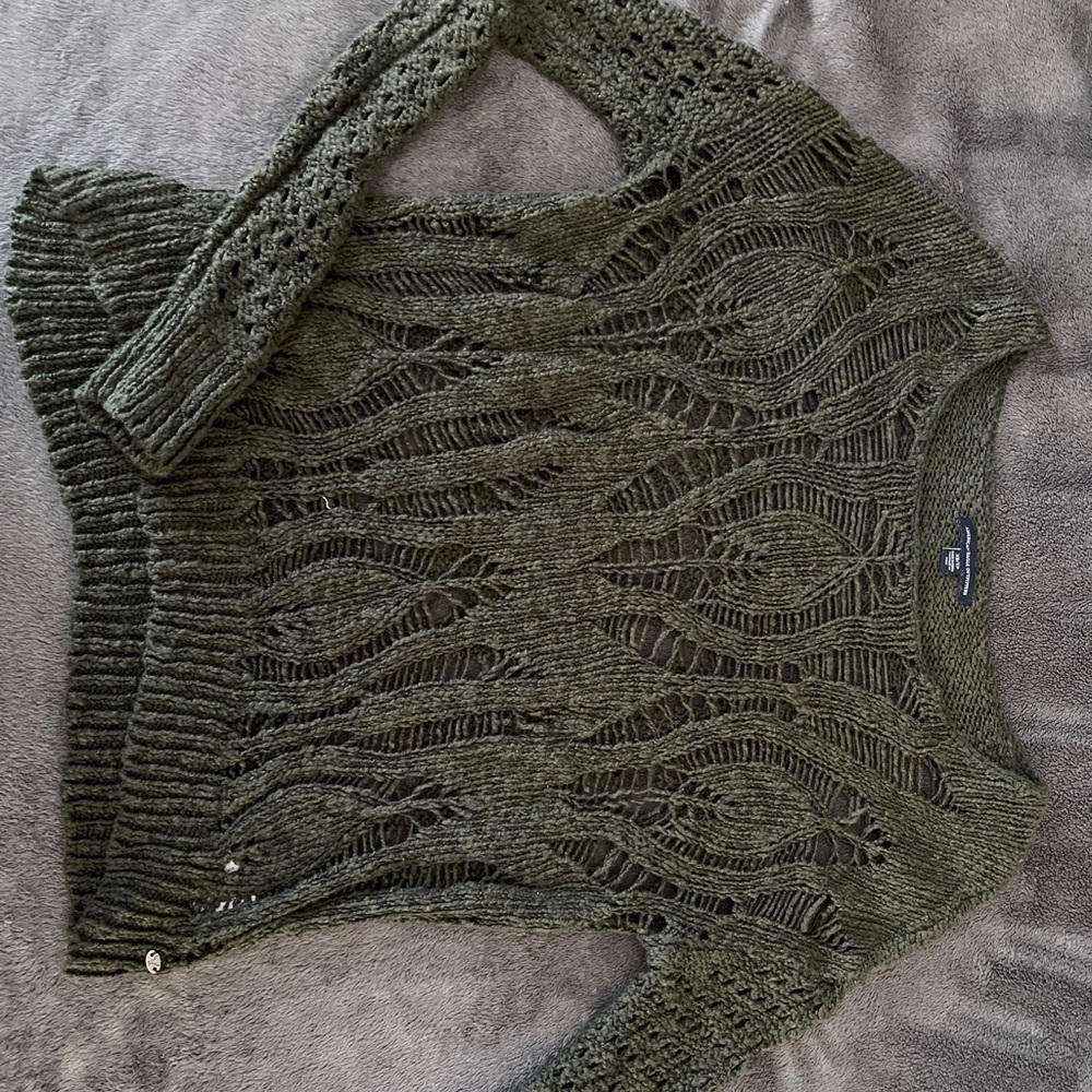 American eagle sweater